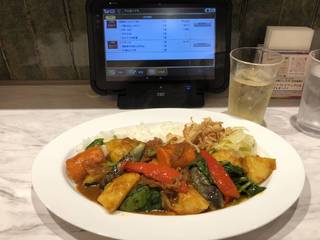 Ｗ野菜スパイシービーフカレー