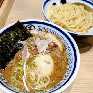 濃厚魚介味玉つけめん