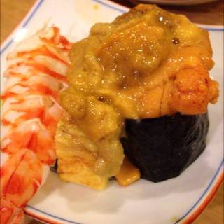 ウニ２種盛りぐんかん