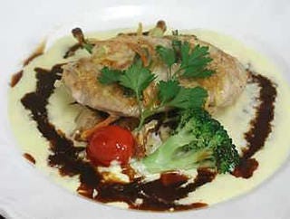 ポークフィレ肉の野菜入りピカタ