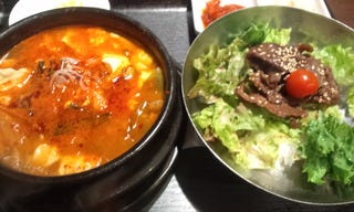 スンドゥブチゲ＋ミニブルコギ丼　ゆずゼリー付き