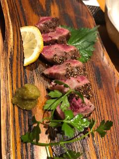 霜降り和牛の炙り焼き