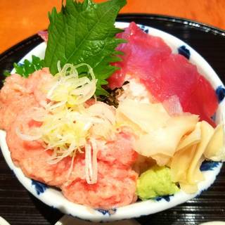 まぐろねぎとろ丼