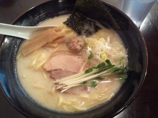 濃鶏だしラーメン