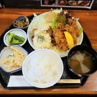 牡蠣フライ３個とチキン南蛮コンビセット