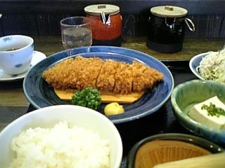 ロースカツランチ
