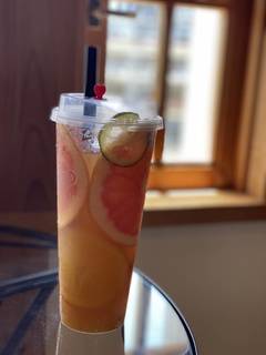 やっぱり山盛り生フルーツティー