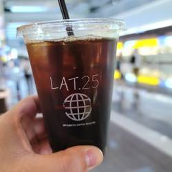 caffe LAT．25° 羽田空港第一ターミナル店 の画像