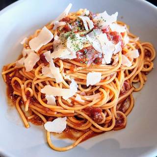 削りパルメザンチーズのボロネーゼ