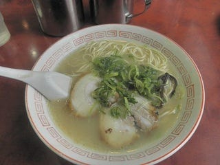 豚骨ラーメン