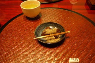 黒糖わらびもちと京番茶