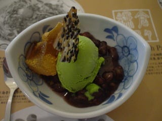 わらぴ餅と抹茶アイスの盛り合わせ