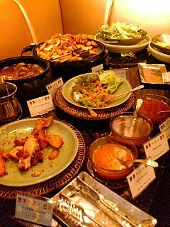 ホリディ　ブッフェ