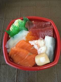 海鮮丼