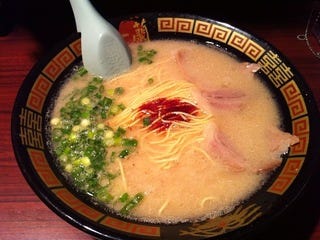 天然とんこつラーメン