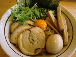 汁なしラーメン