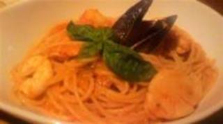 魚介トマトパスタ