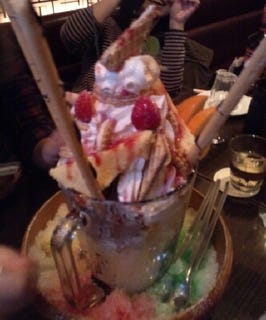 コースのパフェ