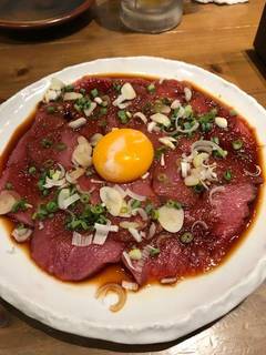 九州醤油漬けにんにく馬刺し