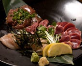 直送新鮮鶏刺身各種