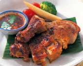 若鶏のＢＢＱチキン“ガイヤーン”