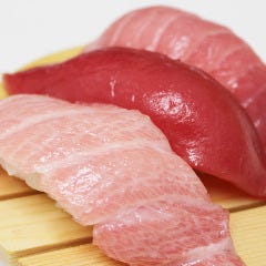 生本まぐろ三貫