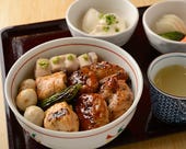 焼鳥丼ほか昼飯各種