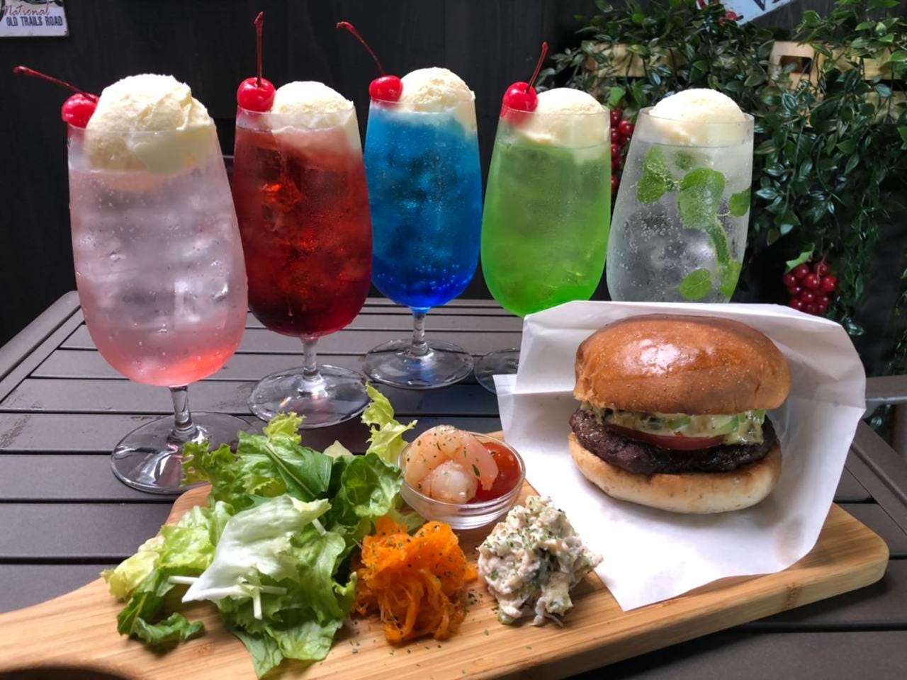 Cafe Bal Sevensheven カフェアンドバルセブンスヘブン 地図 写真 沼津 カフェ ぐるなび