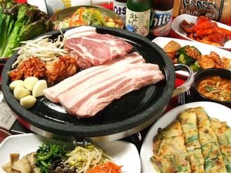 小さな韓国 あぷろ 博多店 地図 写真 博多 韓国料理その他 ぐるなび
