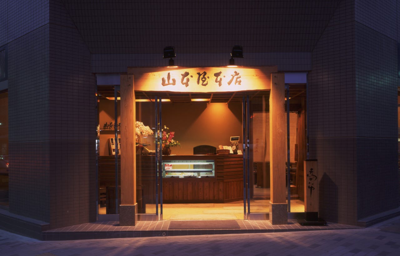 山本屋本店 栄本町通店 地図 写真 栄周辺 うどん ぐるなび