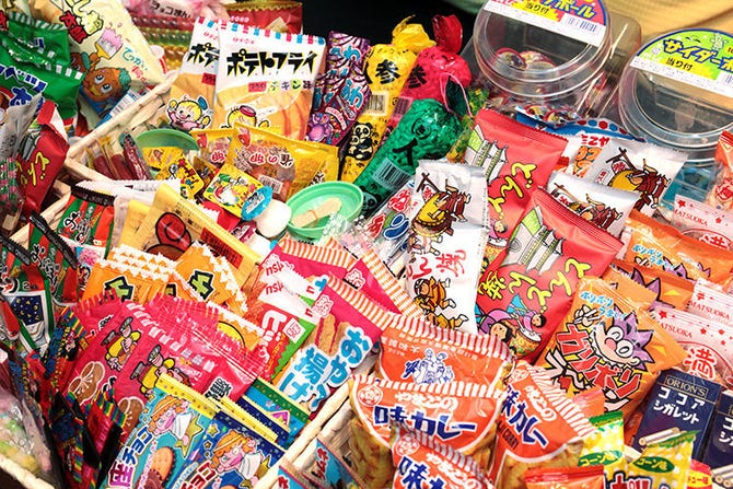 駄菓子バー レトロモダン 神戸三宮店 地図 写真 三宮 アミューズメント ぐるなび