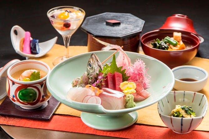 レストラン きゅいじーぬ 四季彩 地図 写真 鴨川 海鮮 海鮮料理 ぐるなび
