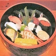 登茂ゑ寿司 の画像