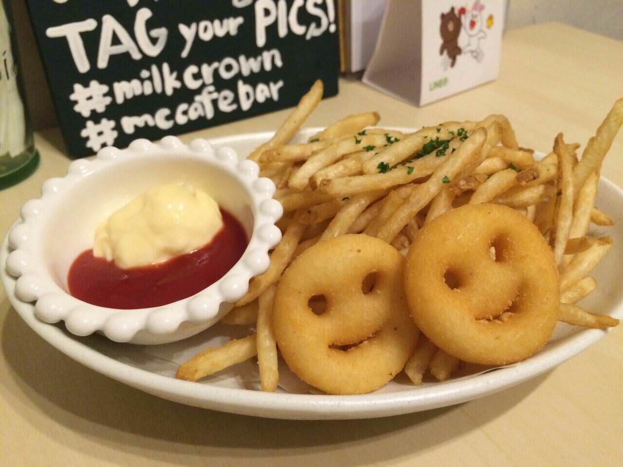 Milk Crown Cafe Bar ミルク クラウン カフェ アンド バー 地図 写真 清水 カフェ ぐるなび