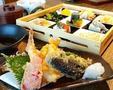 和三盆 地図 写真 岡山市 カフェ ぐるなび