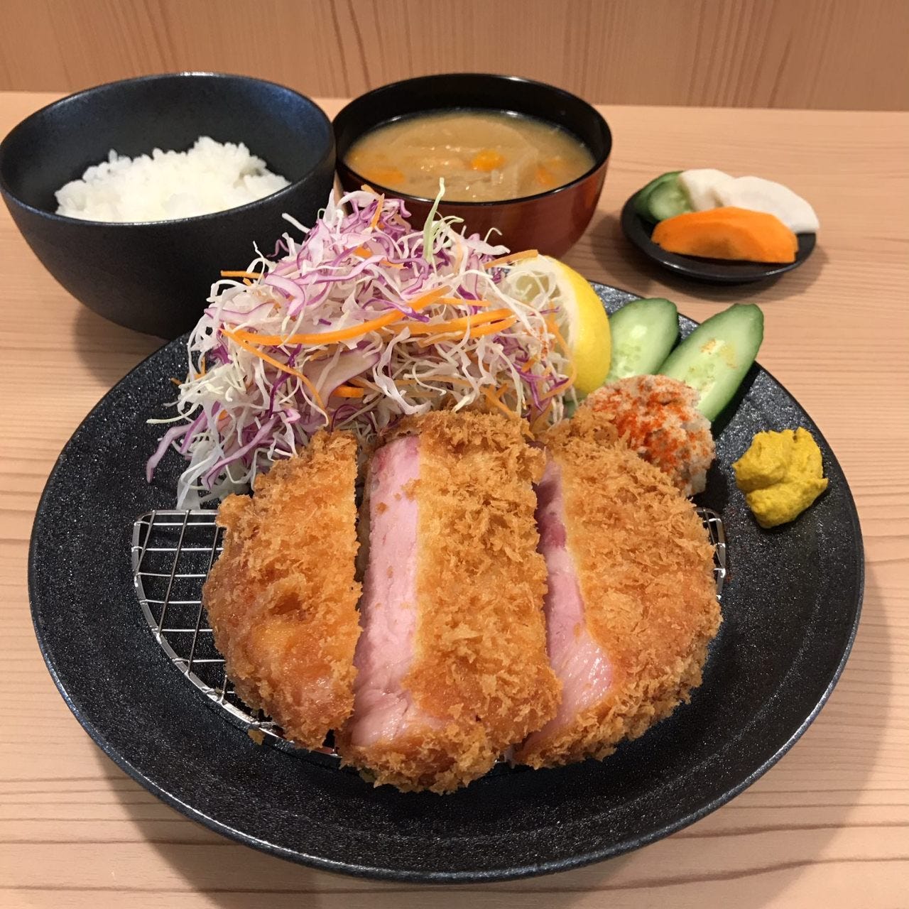 とんかつ 都 地図 写真 麻布十番 とんかつ トンカツ ぐるなび