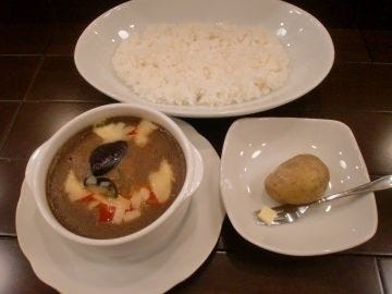 欧風カレー カフェ シエル 地図 写真 護国寺 カレーライス ぐるなび