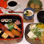 鮨と和食 魚々屋 の画像