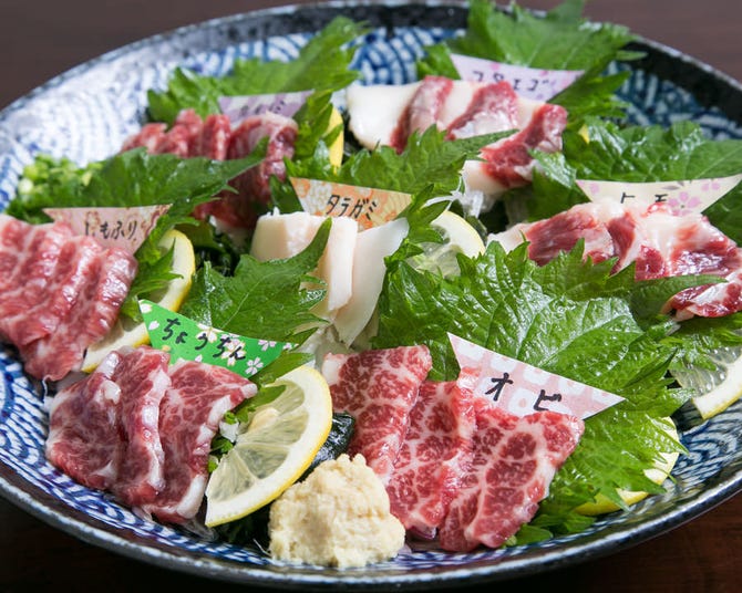 あか牛と馬刺しぐーぐー 下通店 熊本市 居酒屋 ぐるなび