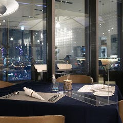 クリスマスディナー特集 大阪の夜景がきれいなお店 クリスマスディナー デートにおすすめのお店 ぐるなび