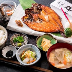 銀座伴助　銀座本店