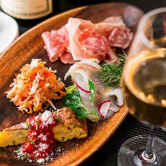 トラットリア オイノス 新横浜