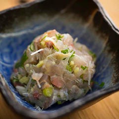 付きだしは毎日５～６種ご用意！お好きなものをお選びください！