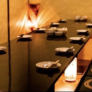 完全個室居酒屋 鹿児島地魚と炭火地鶏 炭炉庵 天文館店_【掘りごたつ個室/12名様】同僚との飲み会に◎和の落ち着いた雰囲気