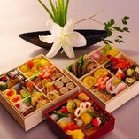 地産地消おせち「西多摩のにぎわい」三段重　一品づつ手作りにておつくりするため、数量限定となります