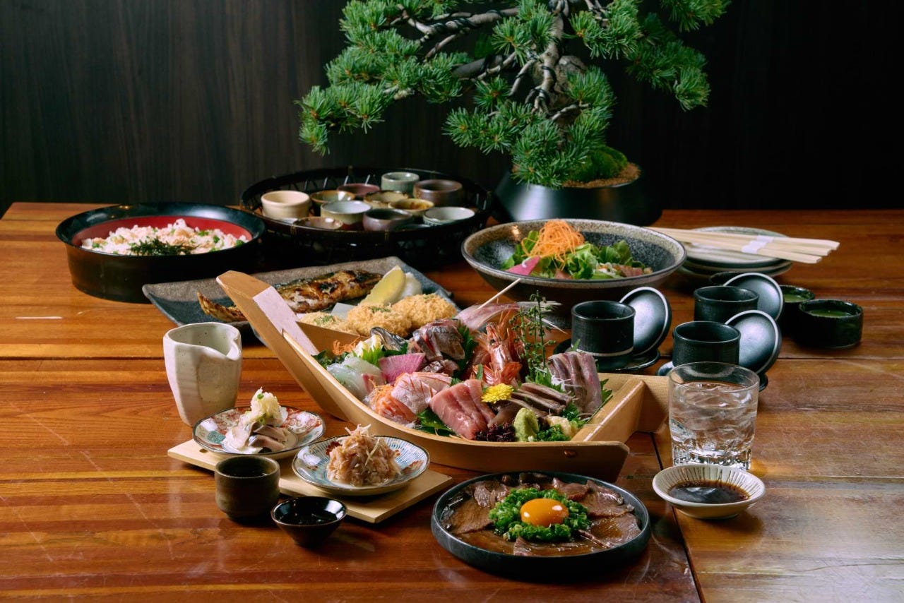 直送魚と酒の肴 さかなざかな 桜木町クロスゲート店（みなとみらい