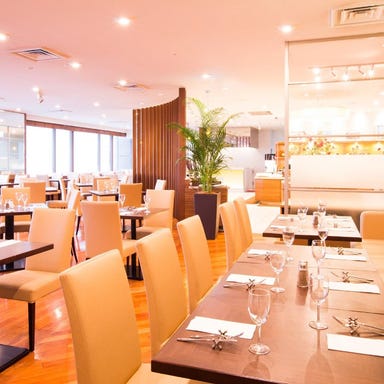 川崎日航ホテル カフェレストラン ナトゥーラ 店内の画像