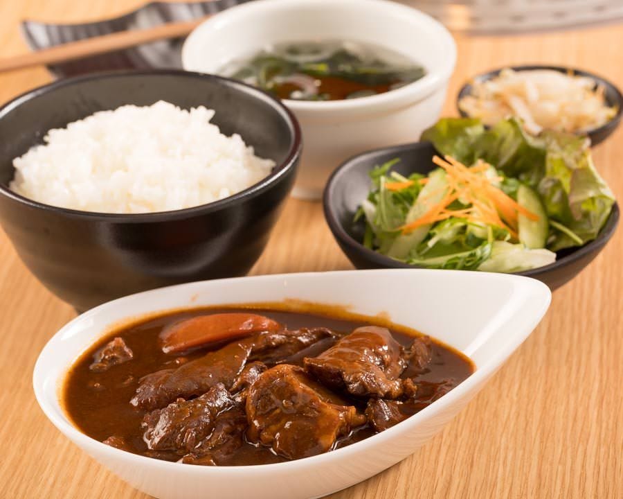 和牛名匠 牛国屋 西大宮店 焼肉 ホルモン