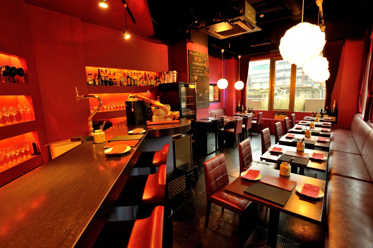 wine bar M