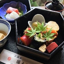 京弁当（松）　【天ぷら・季節のデザート付き】